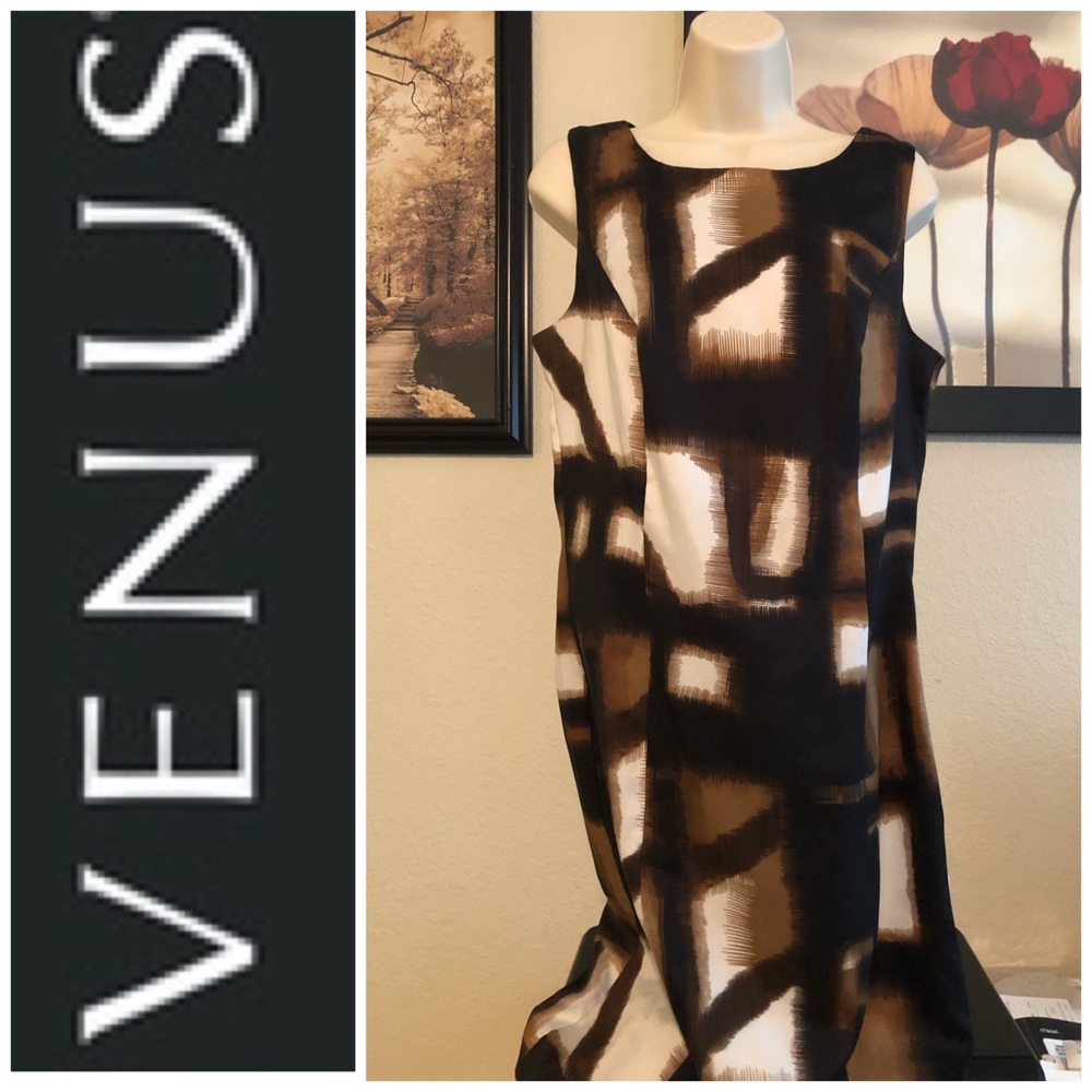 Work dress by Venus